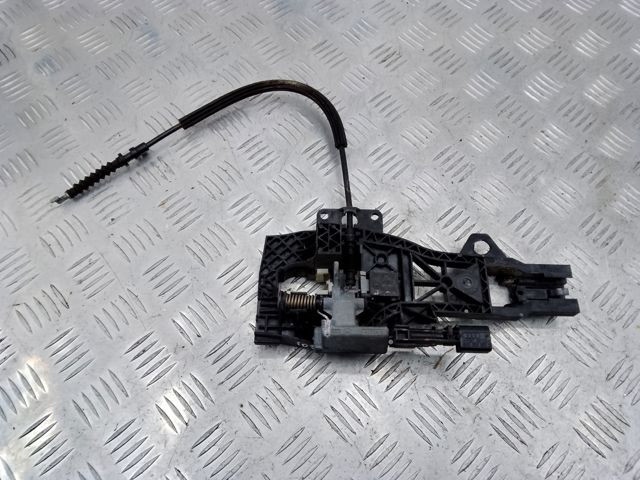 Держатель наружной ручки двери, задней правой 4L0839886A VAG