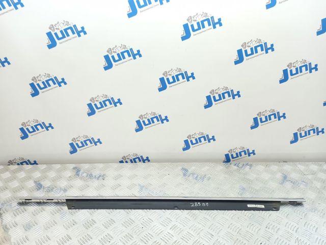 Молдинг опускного стекла двери передней, левой 4L0853283E2ZZ VAG
