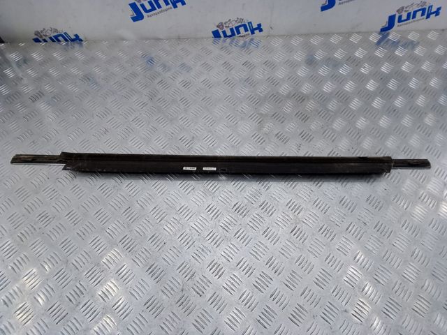 4L0853763A2ZZ VAG Молдинг стекла заднего левый купить в Днепр