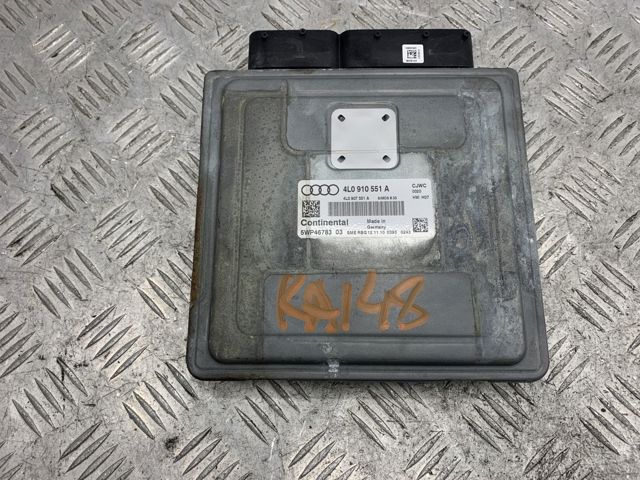 Компьютер двигателя 4L0910551A VAG