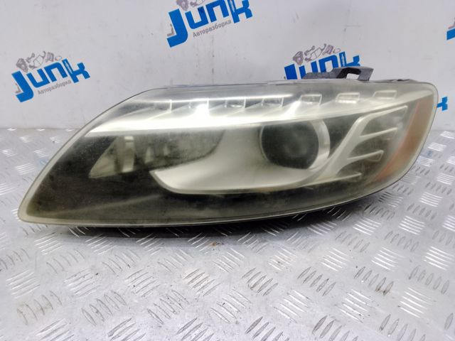 Вставка фары левой 4L0941003AK VAG