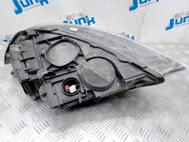 VAG 4L0941030AK Фара правая в наличии Ужгород