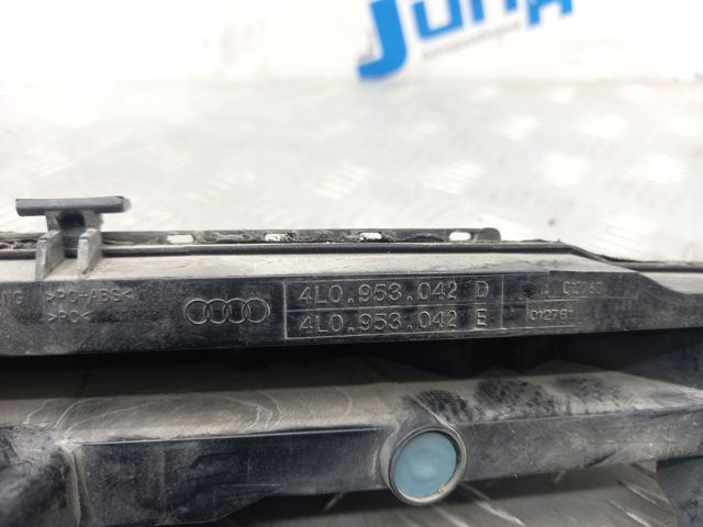 4L0953042E Указатель поворота правый купить Черкассы