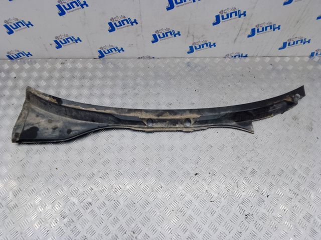 4L181940101C Водосток лобового стекла, жабо купить Ровно