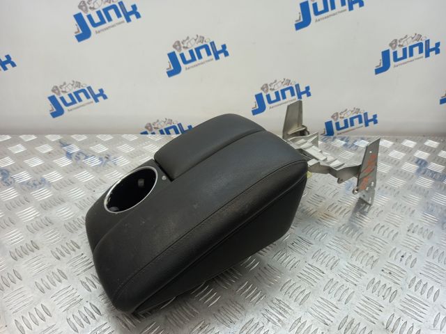4L1864207N6PS VAG Подлокотник центральной консоли купить в Винница