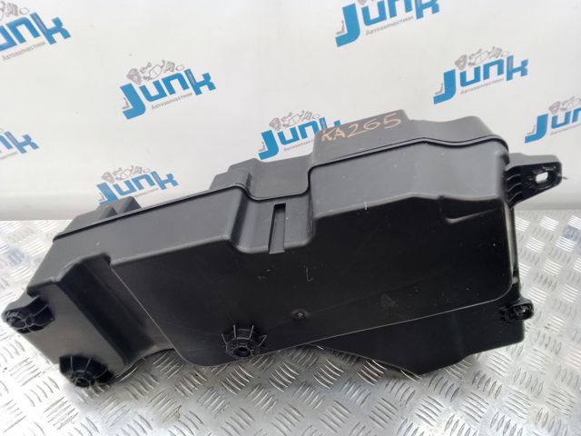 4M0035621A VAG купить в Николаев