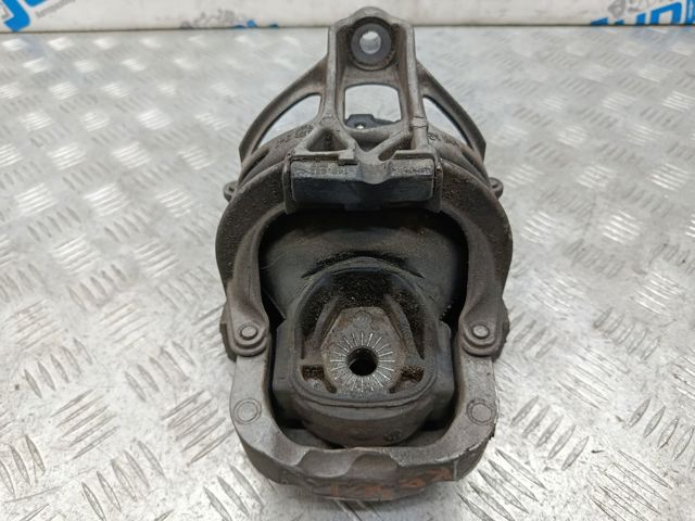 Подушка мотора правая 4M0199372FC VAG