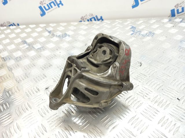 VAG 4M0199372FC Правая подушка двигателя в наличии Запорожье