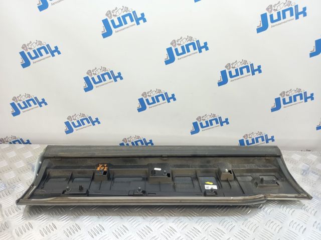 Молдинг двери задней левой нижний 4M0853969GGRU VAG