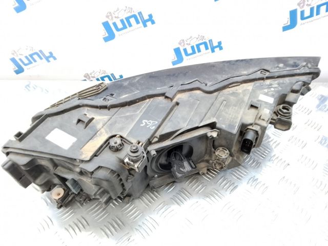 4M0941773B VAG Фара левая купить в Черновцы