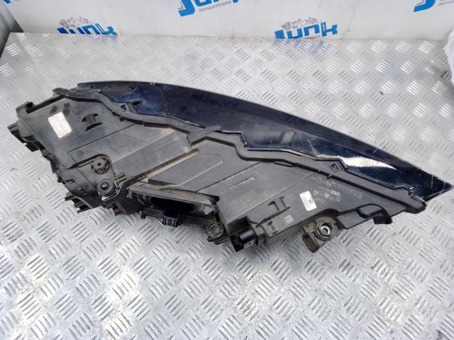 VAG 4M0941773B Левая фара в наличии Ровно