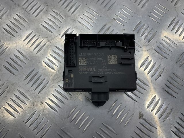 4M0959792D VAG Блок комфорта передней двери купить в Полтава