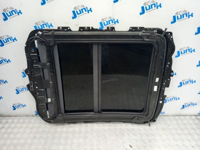 VAG 4M8877049 Рама люка в наличии Украина