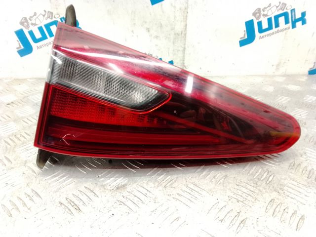 Задний левый внутренний фонарь 50553179 FIAT