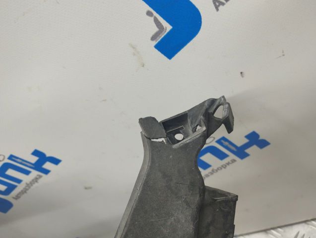 51117357229 Кронштейн крепления противотуманной фары левой купить Черновцы