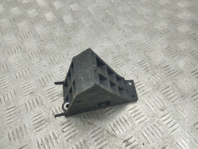 BMW 51117414353 Кронштейн усилителя переднего бампера в наличии Тернополь