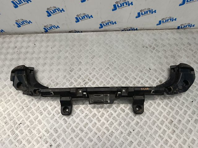 Кронштейн бампера заднего, центральный 51122990161 BMW