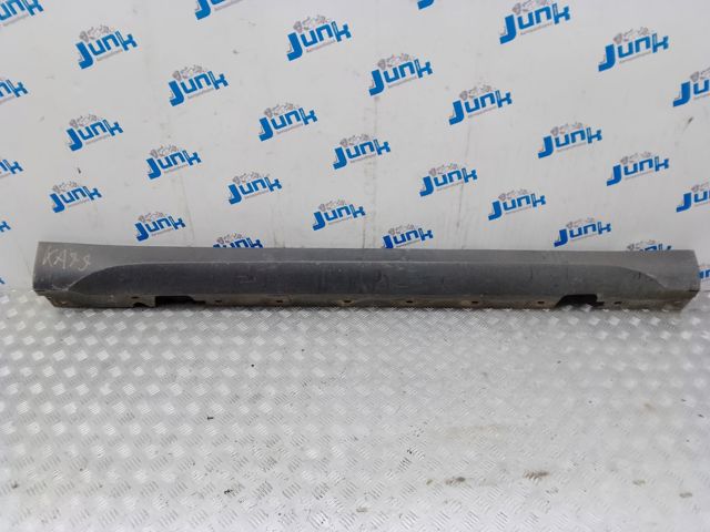 BMW 51122990170 Подножка правая в наличии Запорожье
