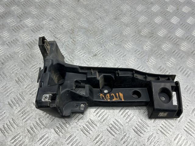 Крепление бамера правое 51127226936 BMW
