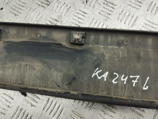 51137205781 BMW Молдинг двери задней левой нижний купить в Каменское