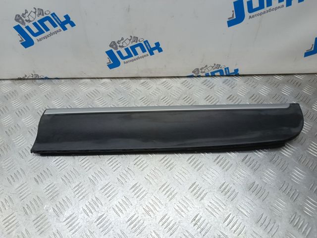 51137220611 BMW Молдинг бампера заднего купить в Чернигов
