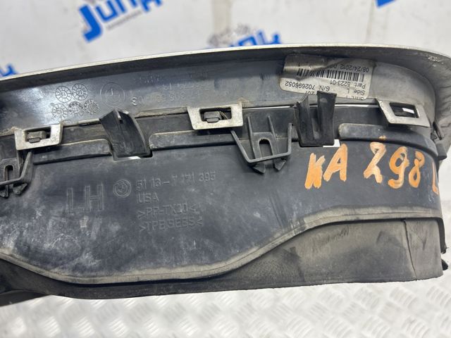 Решетка радиатора левая 51137305589 BMW