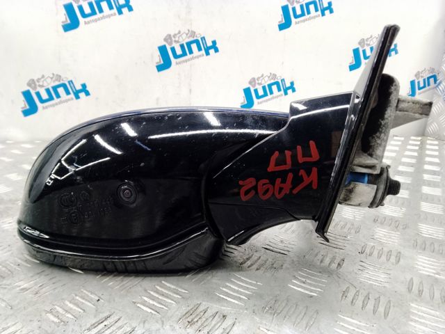 Корпус левого зеркала заднего вида 51167264126 BMW