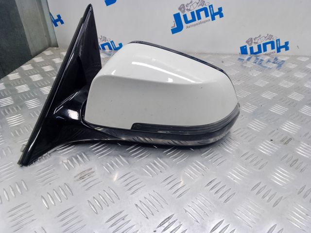 Наружное зеркало левое 51167308405 BMW