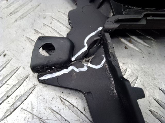51169218925 BMW Накладка декоративная центральной консоли купить в Николаев