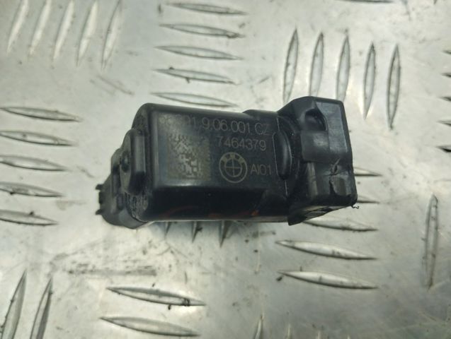 Кнопка открытия лючка бензобака 51177464379 BMW