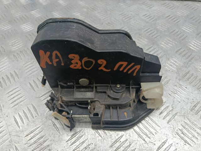 Замок двери водителя Mini COUNTRYMAN