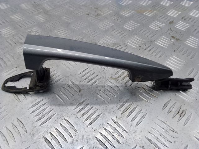 51217396308 BMW Ручка двери задней наружная правая купить в Каменское