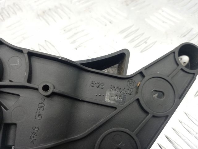 Ручка открывания капота 51239113984 BMW