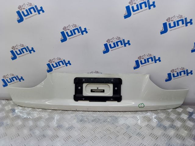 BMW 51247416687 Накладка крышки багажника в наличии Павлоград
