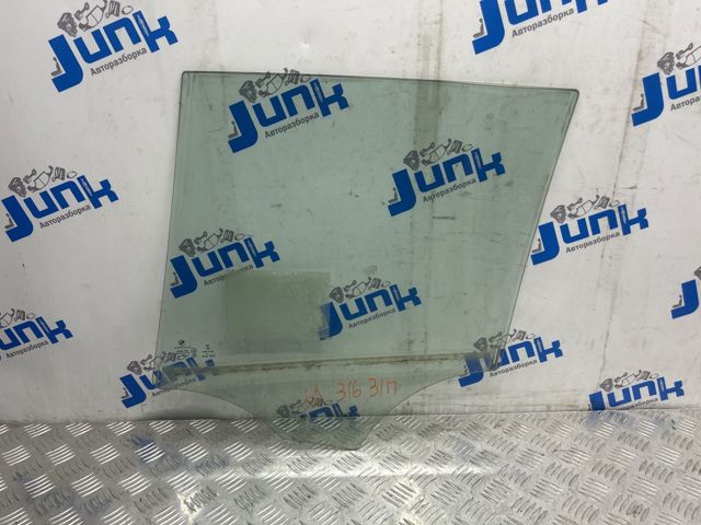 51352990300 BMW Стекло двери задней правой купить в Днепр