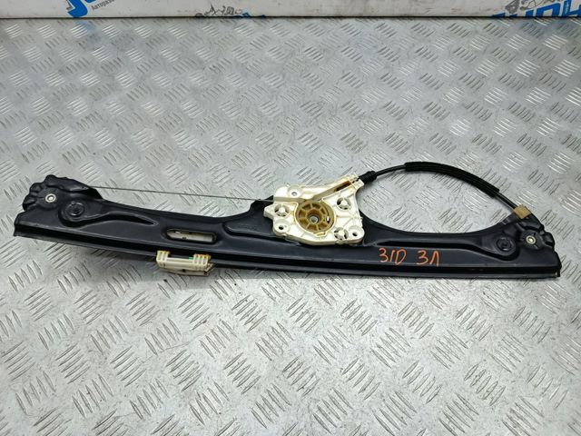 Стеклоподъемник левой задней двери 51357166381 BMW
