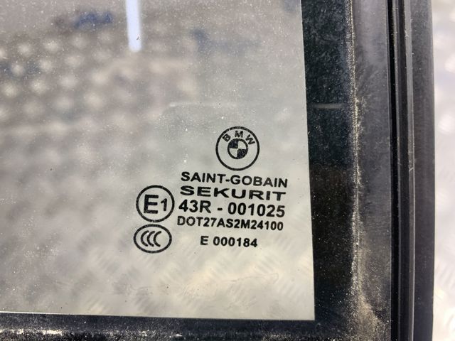 Окно надставки двери задней 51357177850 BMW