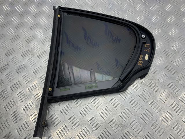 51357177850 BMW Стекло-форточка двери задней правой купить в Николаев