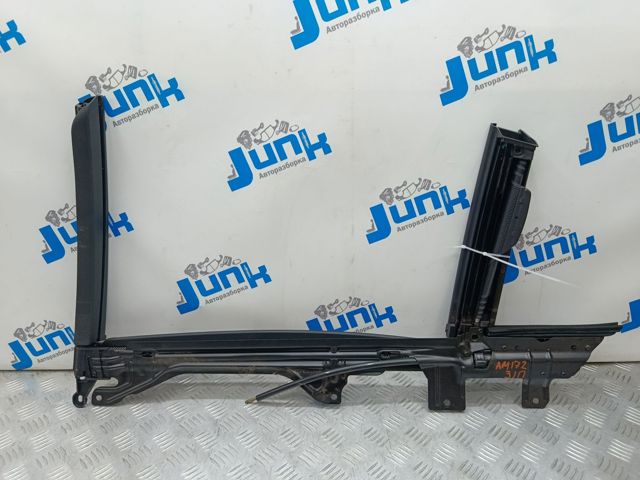 Съемная тонировка задней двери 51359168844 BMW
