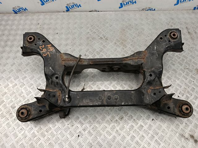 Балка задняя 554005NA3B NISSAN