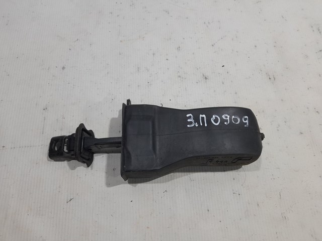 VAG 561839249 Ограничитель открывания двери задний в наличии Киев
