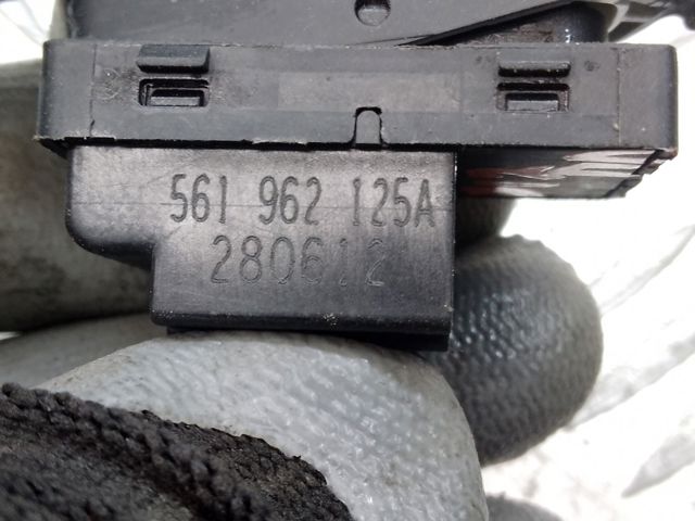 VAG 561962125AREH в наличии Житомир