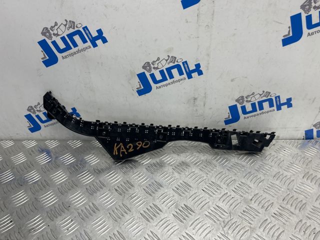 SUBARU 57707AN46A Направляющая заднего бампера правая в наличии Каменское