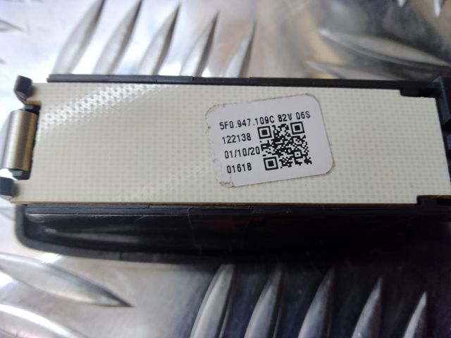 VAG 5F0947109C в наличии Ужгород