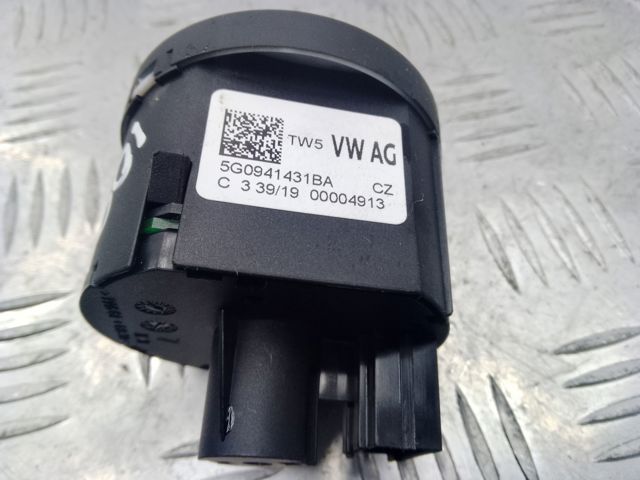 5G0941431BJWZU VAG Переключатель света фар на "торпедо" купить в Киев