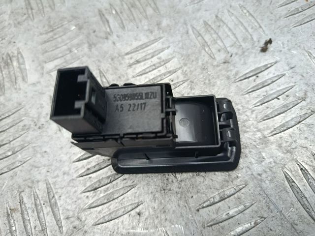 VAG 5G0959855LWZU Кнопка включения мотора стеклоподъемника передняя правая в наличии Каменское