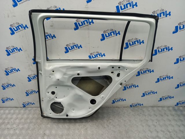 Задняя правая дверь 5GM833056E VAG