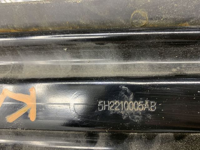 Шина бампера переднего 5H2210005AB LAND ROVER