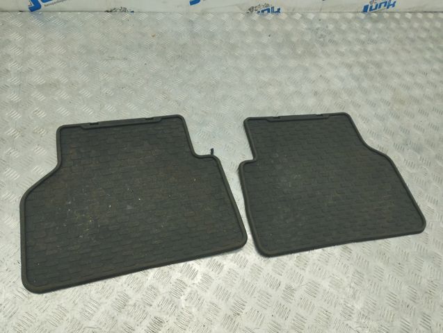 5N006151282V Коврик задний, комплект из 2 шт. купить Ужгород