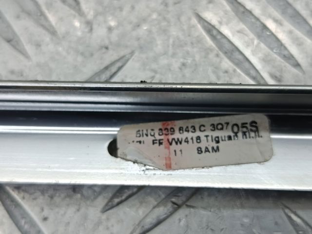 5N0839643C3Q7 VAG купить в Киев